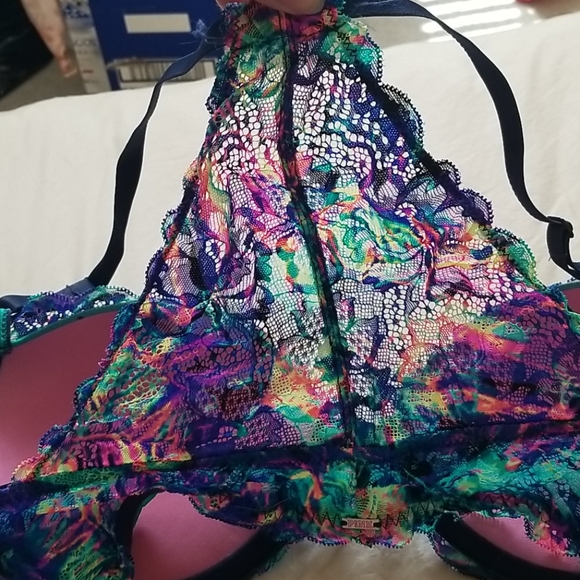 PINK Date Push Up - Picture 3 of 3